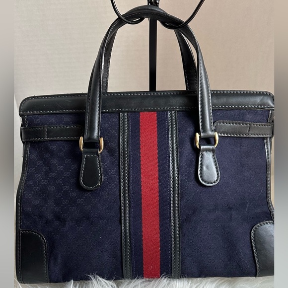 ⛔️SOLD ⛔️Authentic gucci blue navy - Picture 3 of 17